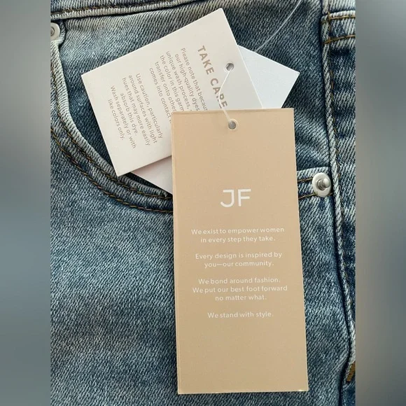JustFab Jeans - Picture 6 of 6